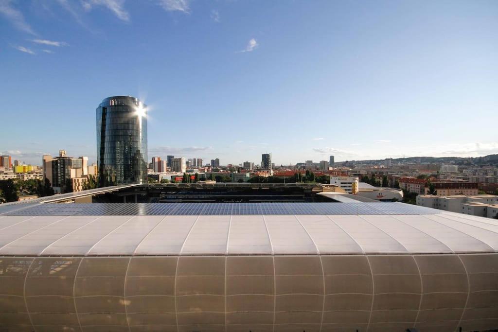 Apartment In Bratislava With Free Parking 外观 照片
